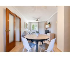 Apartamento en Gandía con plaza de garaje, trastero, piscina y pista de tenis