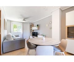 Apartamento en Gandía con plaza de garaje, trastero, piscina y pista de tenis