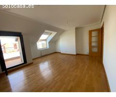 Atico en Venta en Las Espineras del León, León