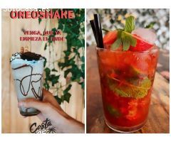 ¡Descubre [COSTA 95]: Tu bar favorito en el corazón de Salou, donde la diversión nunca termina!