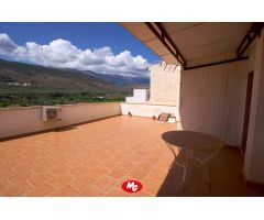 ABLA - CASA REFORMADA: VISTAS DESPEJADAS + TERRAZA 60 M2 + 4 HABITACIONES + 2 BAÑOS + GARAJE
