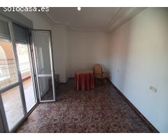 ALICUN VIVIENDA EN PLANTA ALTA + SOLARIUM + 1 HABITACION + TERRAZA + COCINA CON CHIMENEA