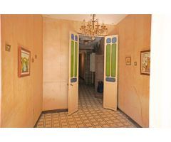 CENTRO ALMERIA: 4 HABITACIONES + 1 BAÑO + PATIO + COCINA INDEPENDIENTE