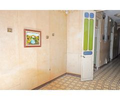 CENTRO ALMERIA: 4 HABITACIONES + 1 BAÑO + PATIO + COCINA INDEPENDIENTE