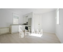 ¡Oportunidad para inversores! Piso en venta en la codiciada calle Ponzano, Madrid.
