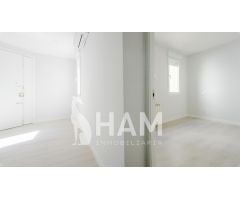 ¡Oportunidad para inversores! Piso en venta en la codiciada calle Ponzano, Madrid.