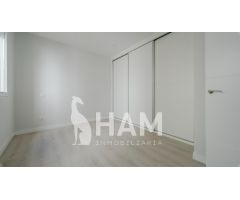 ¡Oportunidad para inversores! Piso en venta en la codiciada calle Ponzano, Madrid.