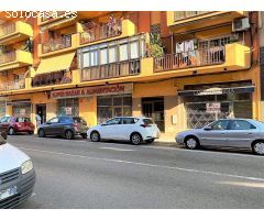 2 LOCALES UNIDOS CON UN TOTAL DE 480M² EN LA MEJOR ZONA DEL VENDRELL