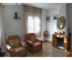 Chalet esquinero en Albinyana – Una sola planta