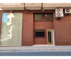Local/Vivienda en venta Alicante - San Blas: ¡La propiedad perfecta para vivir y trabajar!