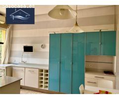Chalet independiente con piscina propia y amplio jardín en El Moralet