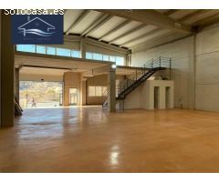 Amplia Nave Industrial en Venta: Oportunidad Ideal para Tu Proyecto Empresarial