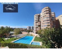 Amplia y Acogedora Vivienda Familiar en el Corazón de Alicante