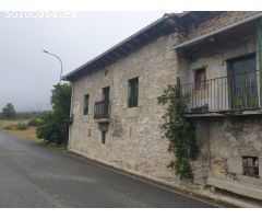 CASA CON 10000M2  DE TERRENO