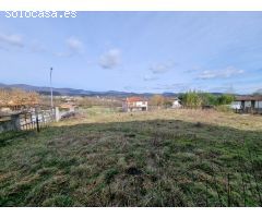 CASA DE PUEBLO CON 3900 M2 DE TERRENO URBANO