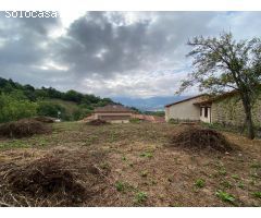EN VENTA TERRENO URBANO CON PROYECTO