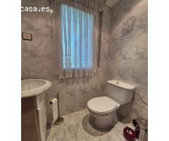 EN VENTA CASA CON TERRENO EN MERINDAD DE MONTIJA