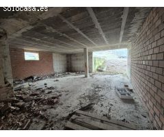 EN VENTA CASA EN CONSTRUCCIÓN EN EL VALLE DE MENA