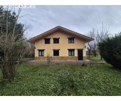 EN VENTA CASA CON FINCA DE 1500 M2 EN EL VALLE DE MENA