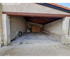 CASA DE PIEDRA CON TERRENO EN EL VALLE DE MENA