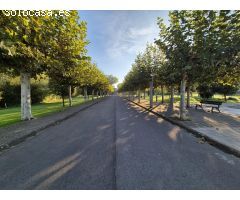 SE ALQUILA PARCELA DE GARAJE EN VILLASANA