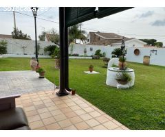 MAGNIFICO CHALET EN CHICLANA