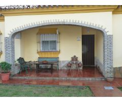 BONITO CHALET EN LA ZONA DEL PINAR DE LOS FRANCESES