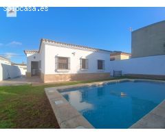 CHALET EN CHICLANA EN LA ZONA DEL FLORIN