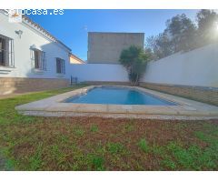 CHALET EN CHICLANA EN LA ZONA DEL FLORIN