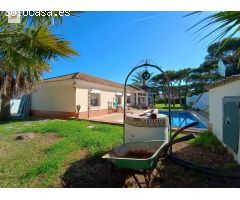 CHALET EN LA BARROSA DE UNA SOLA PLANTA