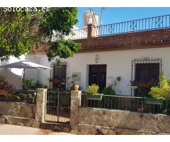 Casa de Pueblo en Venta en Guaro, Málaga