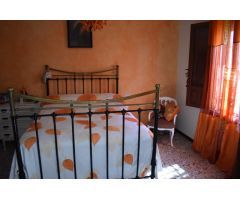 Casa de Pueblo en Venta en Guaro, Málaga