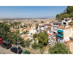 Coqueta Casa zona Barranco del Abogado con  vistas a Granada