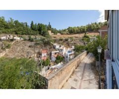 Coqueta Casa zona Barranco del Abogado con  vistas a Granada