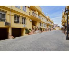 Armilla. Vivienda unifamiliar adosada. 3 dormitorios. 2 baños. 1 aseo.