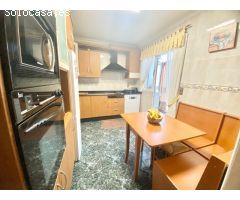 Piso con tres dormitorios y garaje muy amplio en Avenida Europa