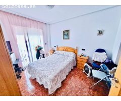 Piso de 3 dormitorios, plaza de garaje y 2 trasteros en zona de La Huerta