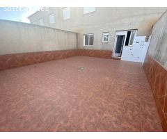 Dúplex de cinco dormitorios con amplia terraza en Puerto Lumbreras, sin estrenar