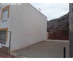 Solar para construcción de vivienda unifamiliar en el centro de Lorca