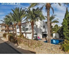 Exclusiva villa con 5 dormitorios y piscina privada en Calarreona