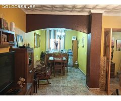 Piso con cuatro dormitorios en La Viña