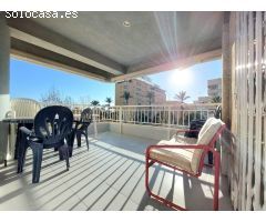 Piso de 3 dormitorios con vistas al mar en la Playa de Poniente Águilas