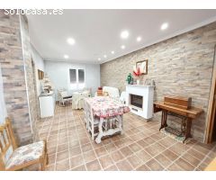 Casa con parcela en zona Sutullena
