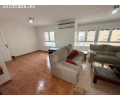 Piso con dos dormitorios en Alameda de Cervantes