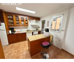 Piso con dos dormitorios en Alameda de Cervantes