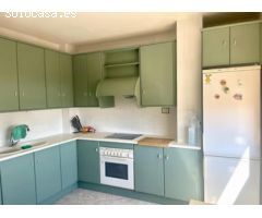 Casa con tres dormitorios y terraza en Puerto Lumbreras, de grandes dimensiones