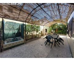 Bajo de 3 dormitorios y amplio patio en Calabardina, Águilas
