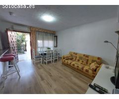 Bajo de 3 dormitorios y amplio patio en Calabardina, Águilas