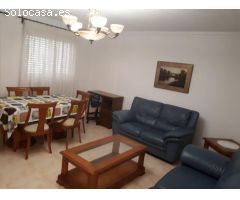 Piso con tres dormitorios y garaje en Avenida Europa