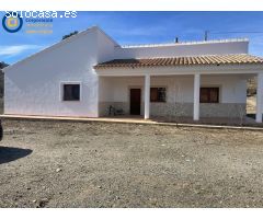Casa de Campo con cuatro dormitorios en zona muy rural